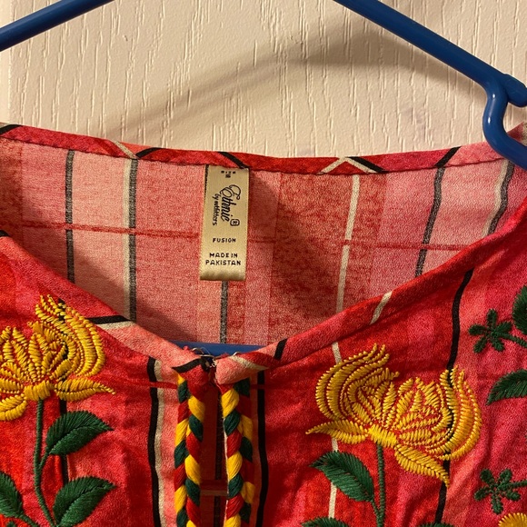 Ethnic by Outfitters kurti - Picture 4 of 5